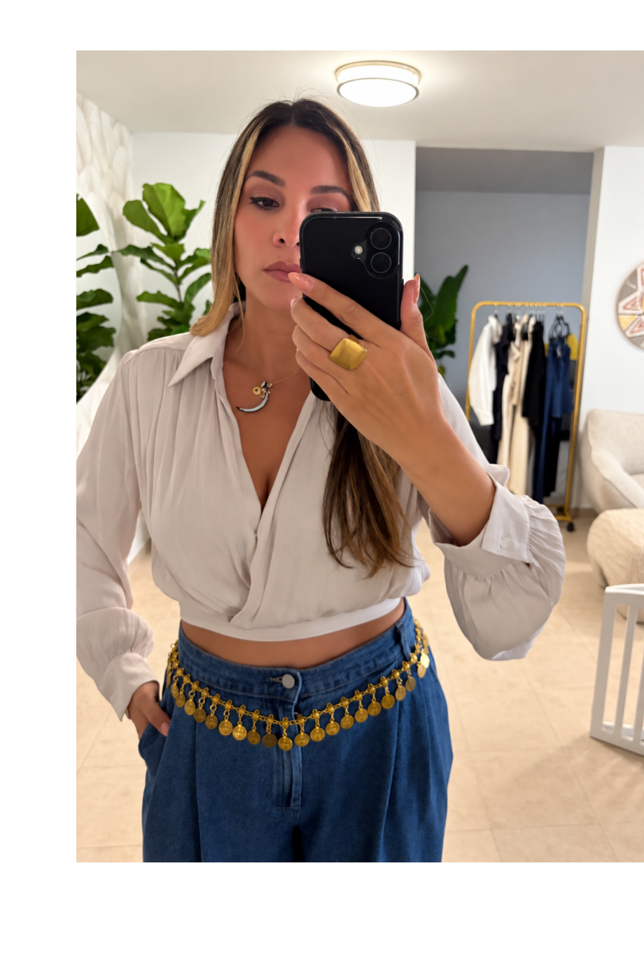 Ivory Cropped Wrap Blouse | Blusa Marfil Corta de Efecto Cruzado