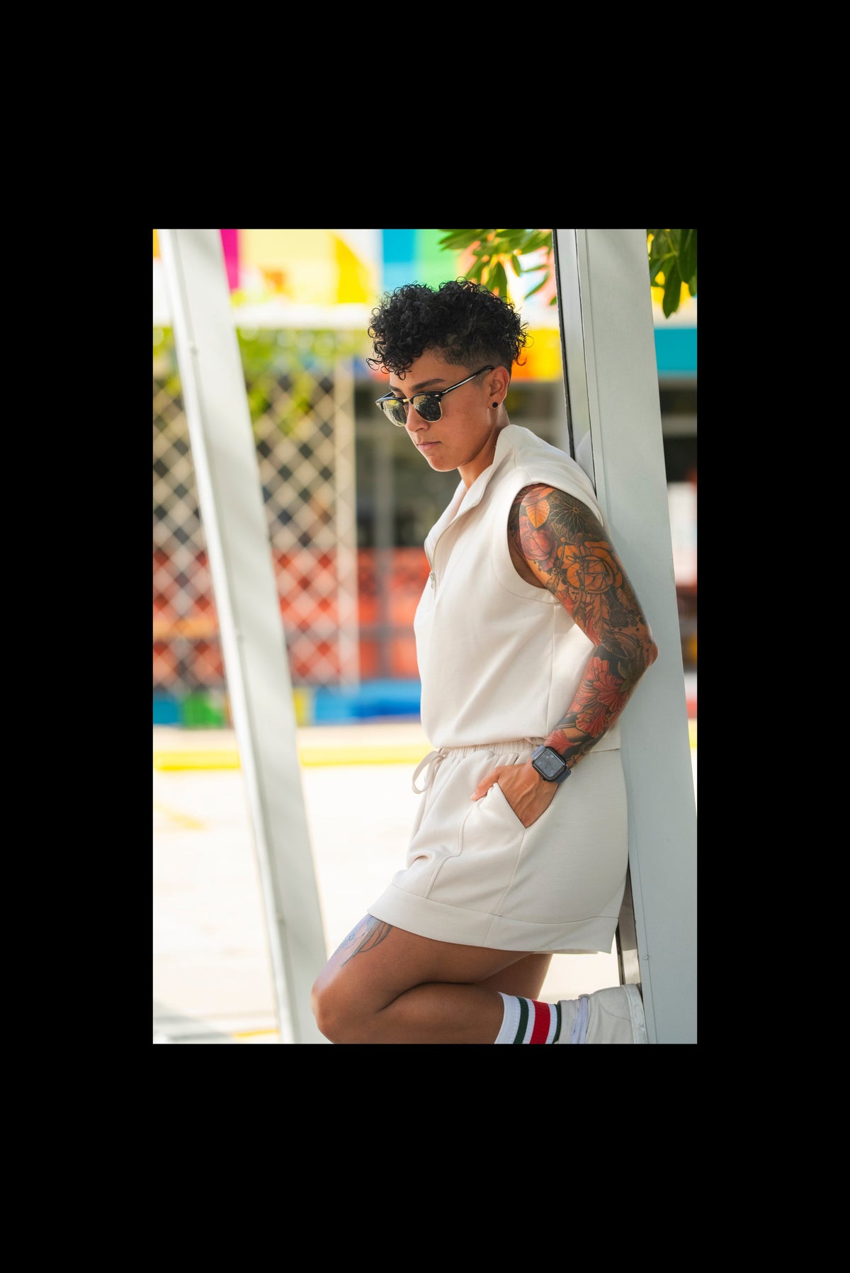Taupe Sleeveless Zip Set | Conjunto Taupe de Top sin Mangas y Shorts