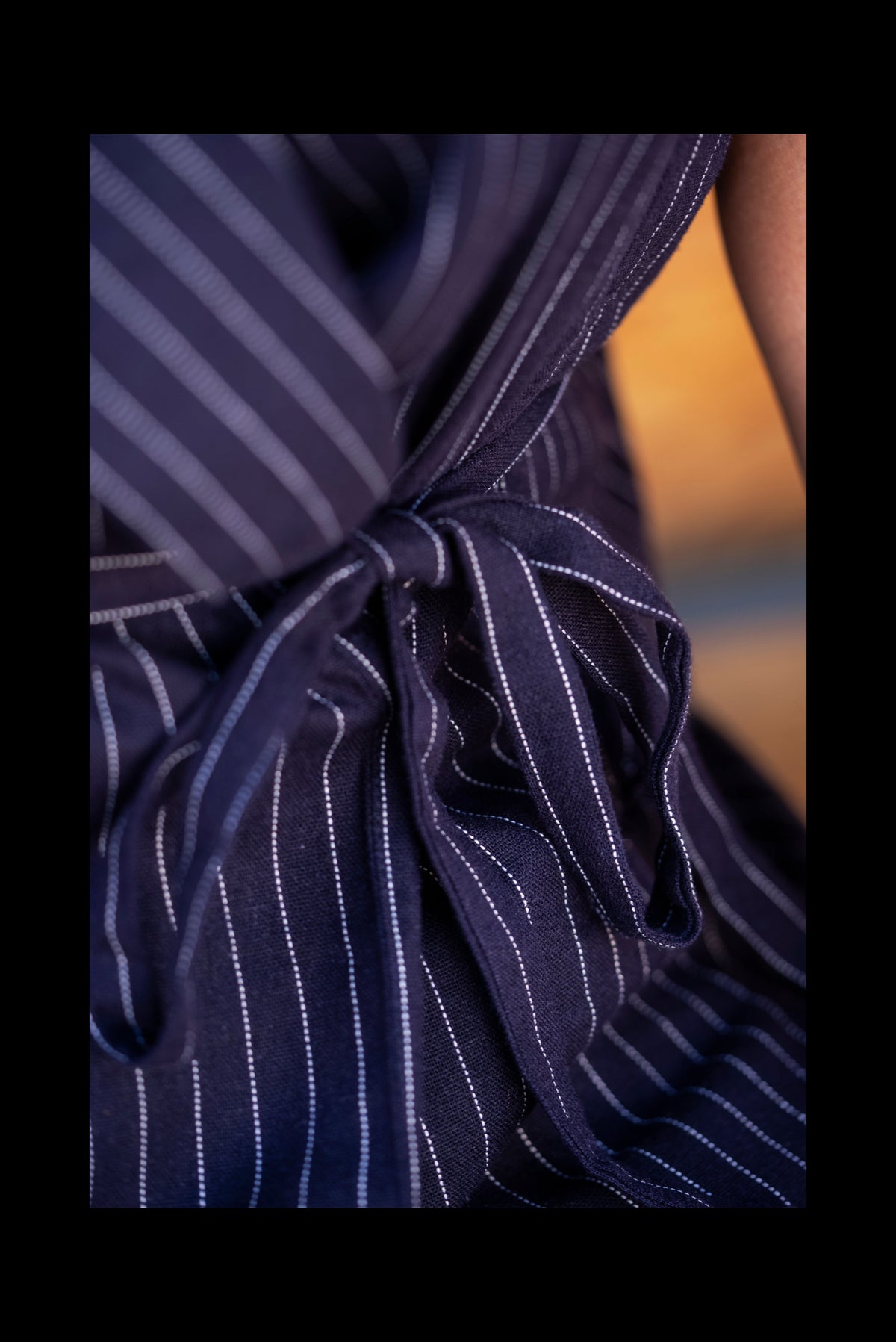Navy Pinstripe Wrap Set | Conjunto Azul Marino de Rayas
