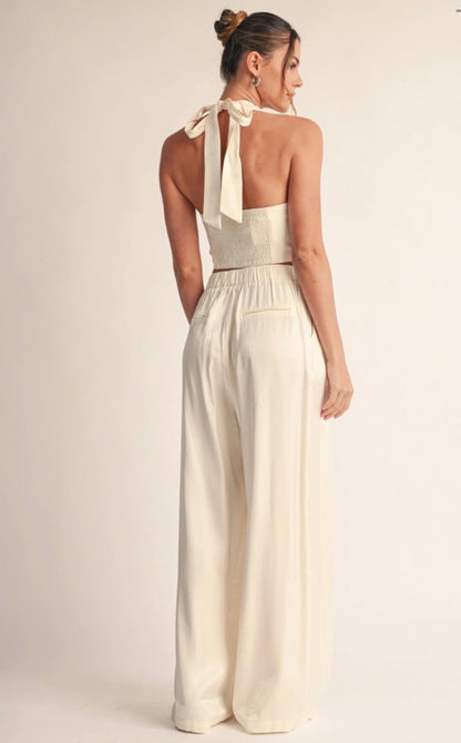 Ivory Tailored Vest Set | Conjunto Marfil de Chaleco y Pantalón
